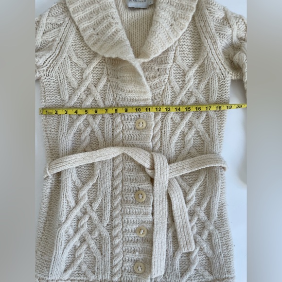 Cream 3/4 length Sweater - Picture 3 of 6